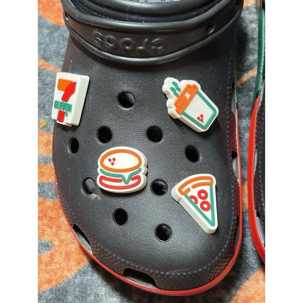 7-Eleven x Crocs Classic Clog 'Black' Men's Size 11, With (8) Charms